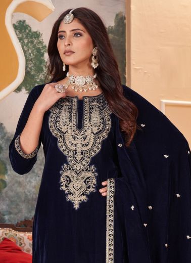 SOPHIA - CATALOG # 54017 (SET OF 4 SIZE-SETS [READYMADE SUITS])