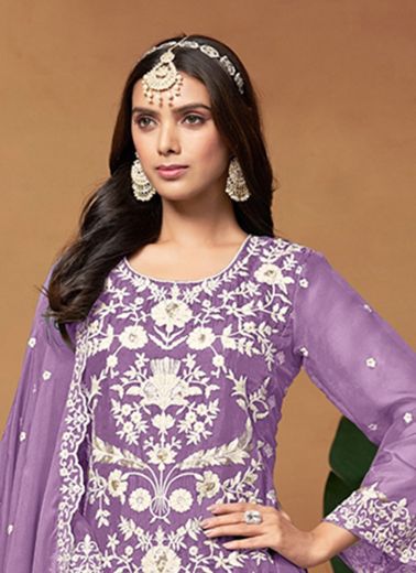 AANAYA 188 - CATALOG # 55281 (SET OF 4 READYMADE SUITS)
