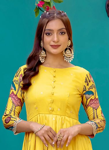 SERIES 6001-6004 - CATALOG # 55538 (SET OF 4 READYMADE KURTIS)