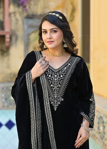 MAKHMAL - CATALOG # 55770 (SET OF 4 SIZE-SETS [READYMADE SUITS])