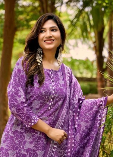 AMODNI - Catalog # 58823 (Set of 4 Readymade Salwar Suits) by Brand DESI MUSE