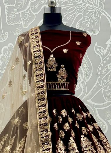 SERIES 2867-2869 - Catalog # 59159 (Set of 3 Semi-Stitched Lehengas) by Brand DESI MUSE