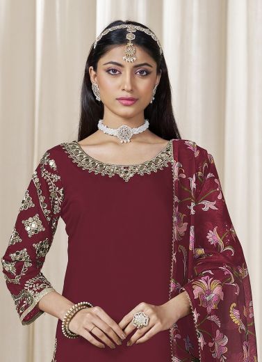 AANAYA 225 - Catalog # 59183 (Set of 4 Semi-Stitched / Un-Stitched Suits) by Brand DESI MUSE