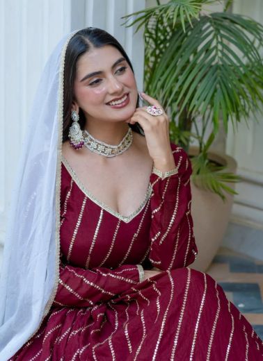 PINNACLE - Catalog # 67420 (Set of 4 Semi-Stitched Lehengas)