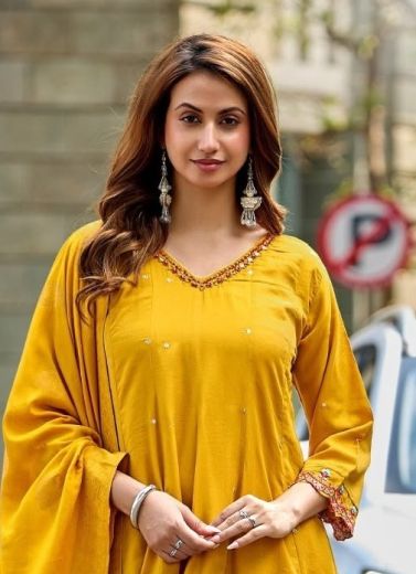 ZAKARIA - Catalog # 67680 (Set of 4 Readymade Salwar Suits)