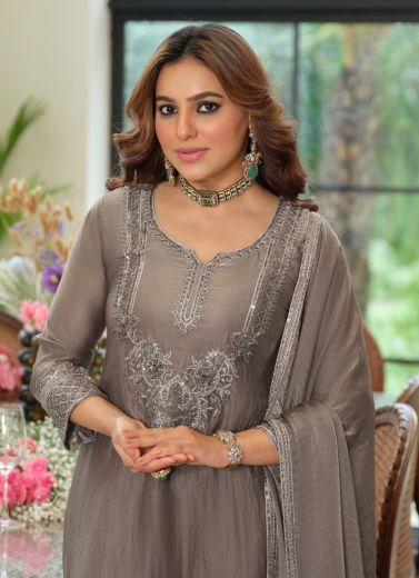 NAVLAKHA - Catalog # 67828 (Set of 4 SIZE-SETS [Readymade Salwar Suits])