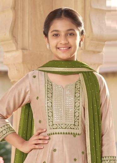 SHREELEELA 3 - Catalog # 67961 (Set of 6 Readymade Salwar Suits)