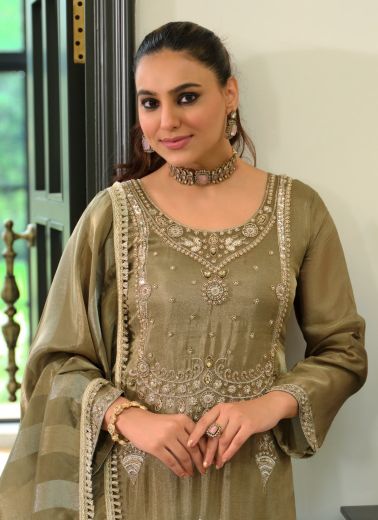 SERBIA - Catalog # 67976 (Set of 4 SIZE-SETS [Readymade Salwar Suits])