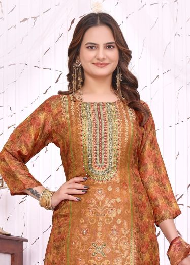 POSTER 98 - Catalog # 68060 (Set of 4 SIZE-SETS [Readymade Salwar Suits])
