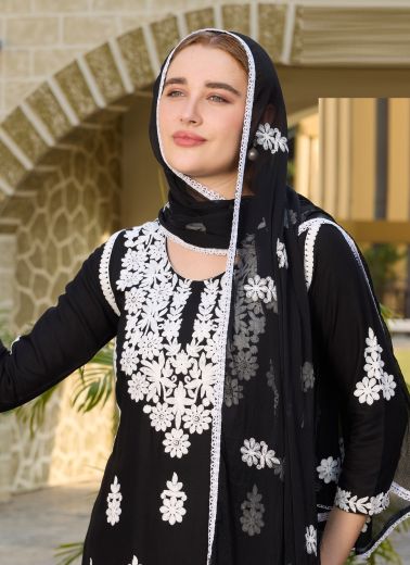 KAALA & SAFED - Catalog # 68136 (Set of 14 SIZE-SETS [Readymade Salwar Suits])