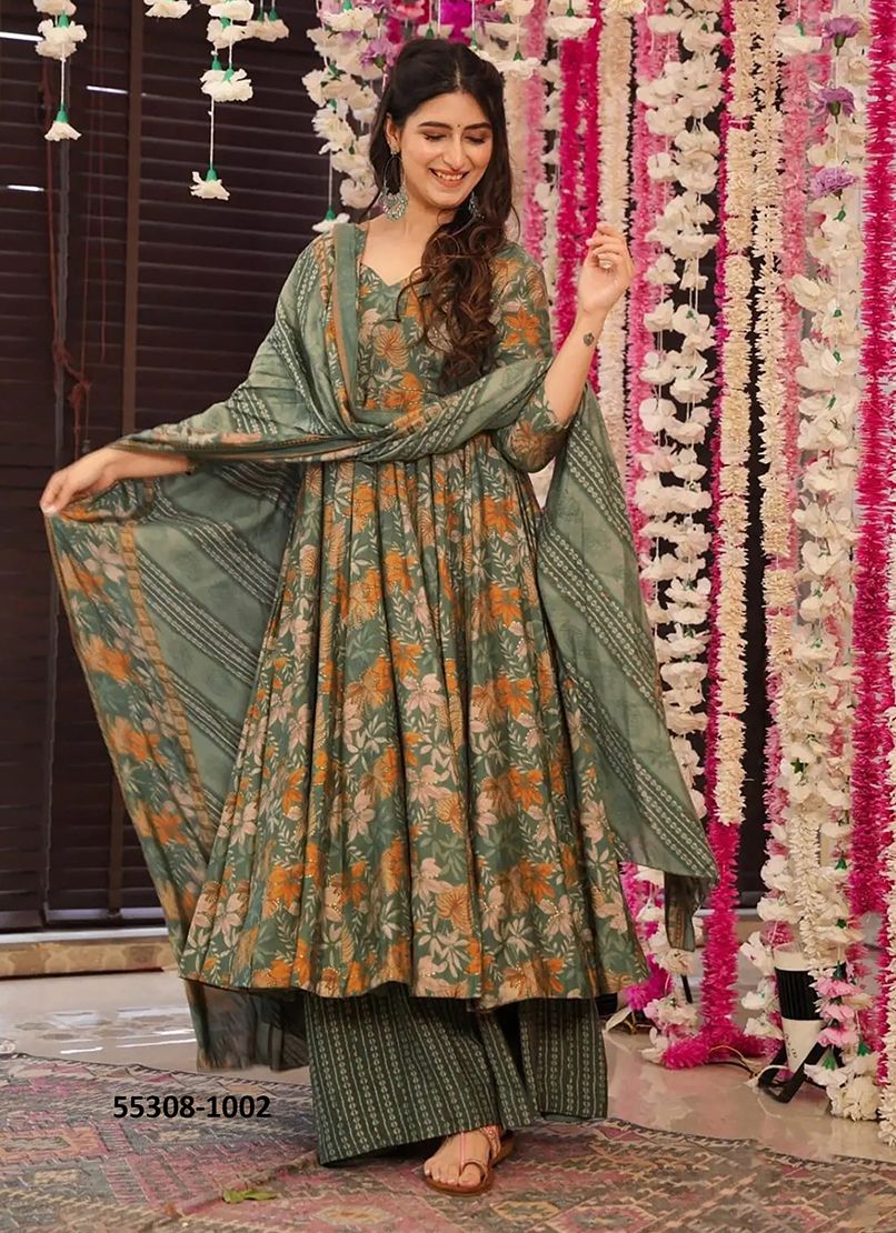 VYOMA 1 - CATALOG # 55308 (SET OF 8 READYMADE SUITS)