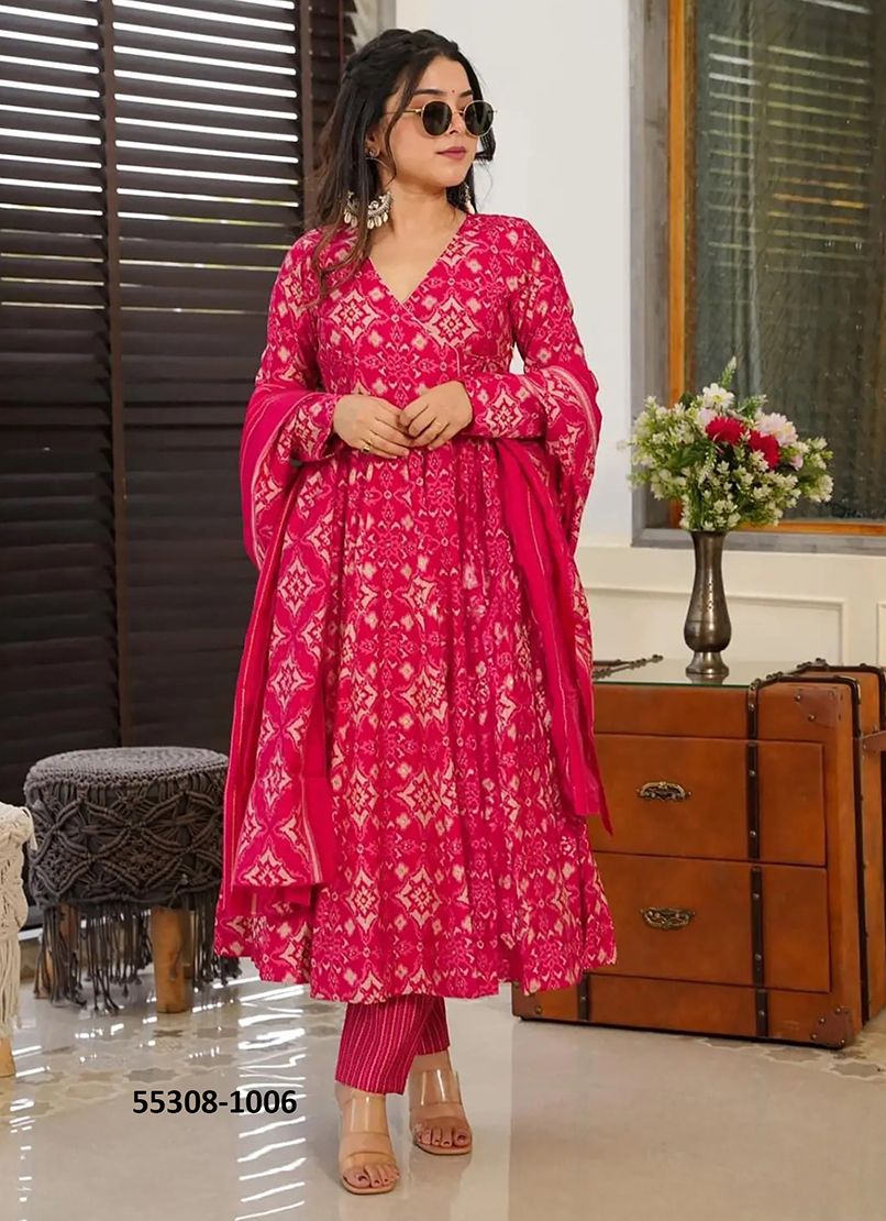 VYOMA 1 - CATALOG # 55308 (SET OF 8 READYMADE SUITS)