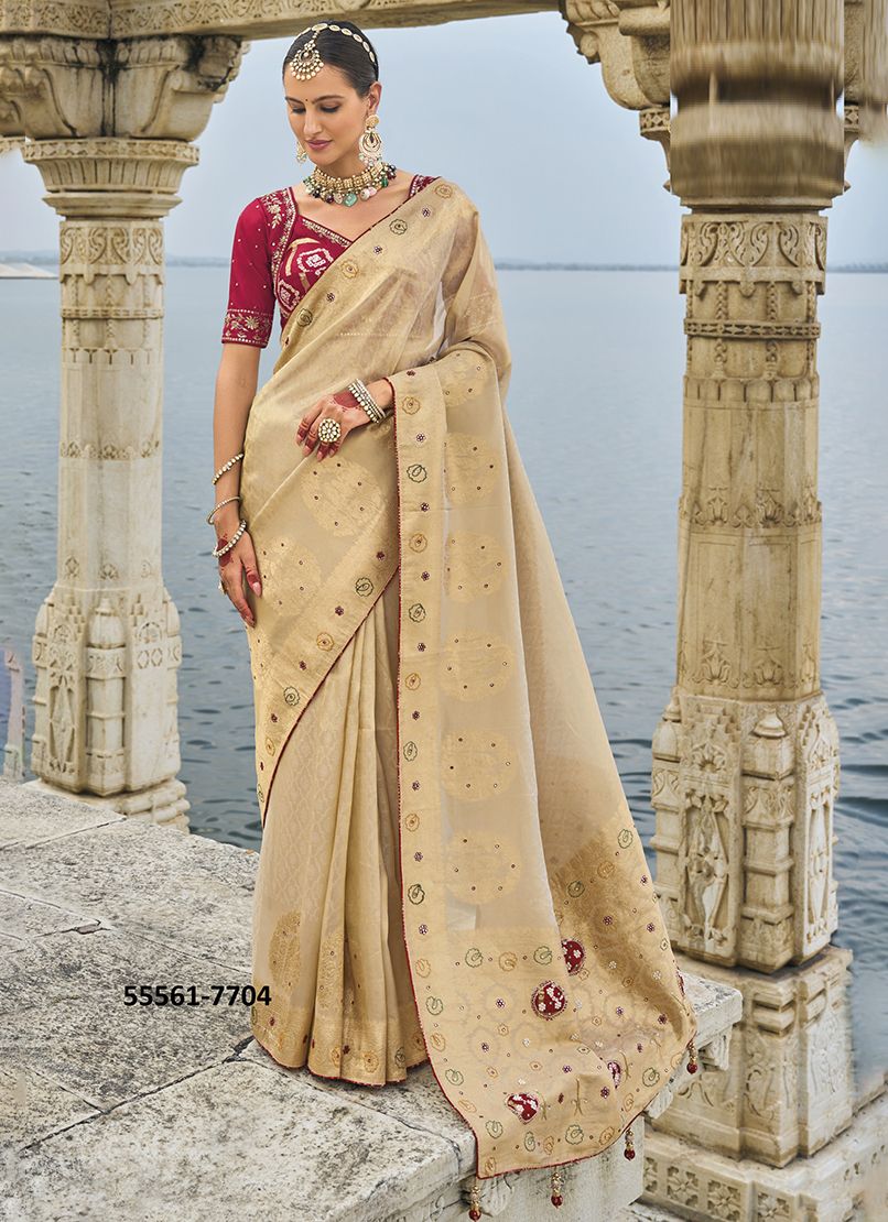 SERIES 7701-7711 - CATALOG # 55561 (SET OF 11 SAREES) SERIES 7701-7711 - CATALOG # 55561 (SET OF 11 SAREES)