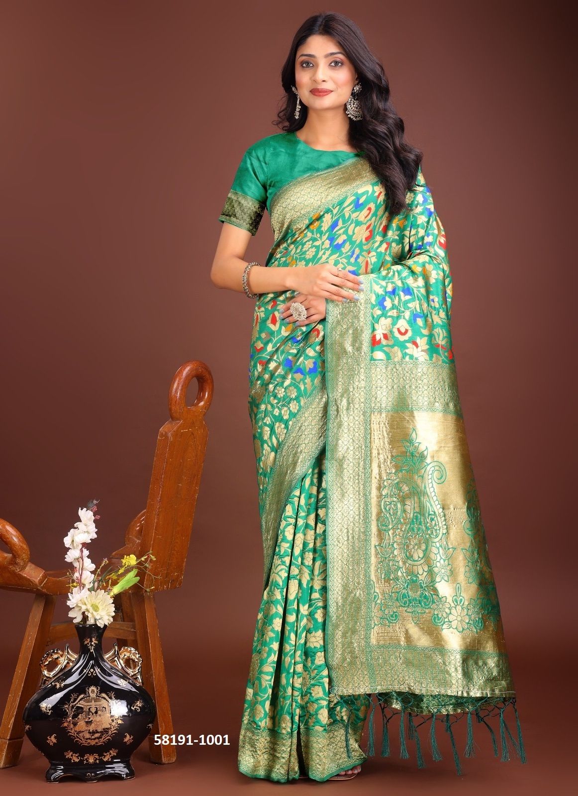 KASHMIRI - Catalog # 58191 (Set of 6 Sarees) by Brand STROLLAY ® KASHMIRI - Catalog # 58191 (Set of 6 Sarees) by Brand STROLLAY ®