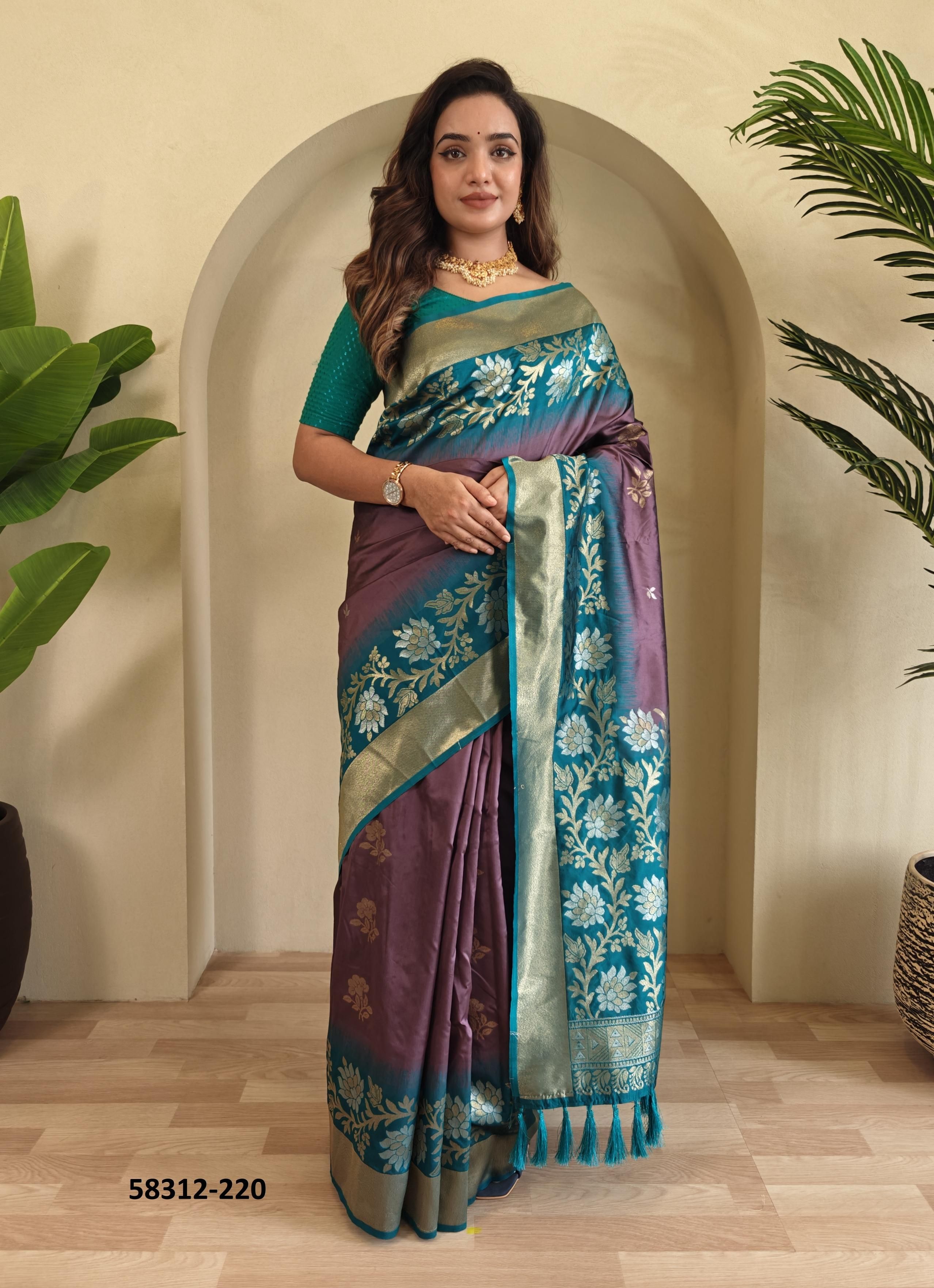 FULPATI - Catalog # 58312 (Set of 15 Sarees) by Brand STROLLAY ® FULPATI - Catalog # 58312 (Set of 15 Sarees) by Brand STROLLAY ®
