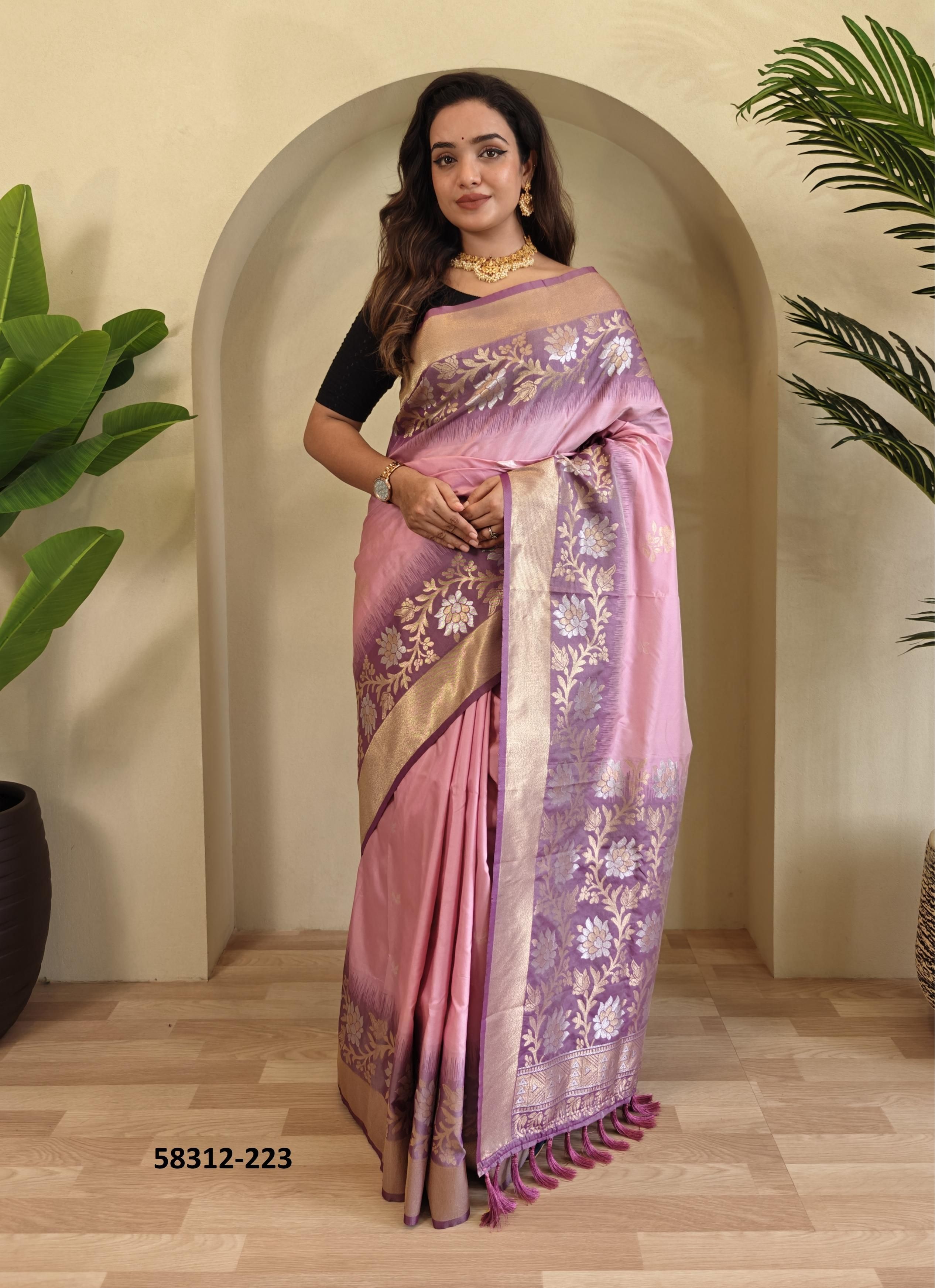 FULPATI - Catalog # 58312 (Set of 15 Sarees) by Brand STROLLAY ® FULPATI - Catalog # 58312 (Set of 15 Sarees) by Brand STROLLAY ®