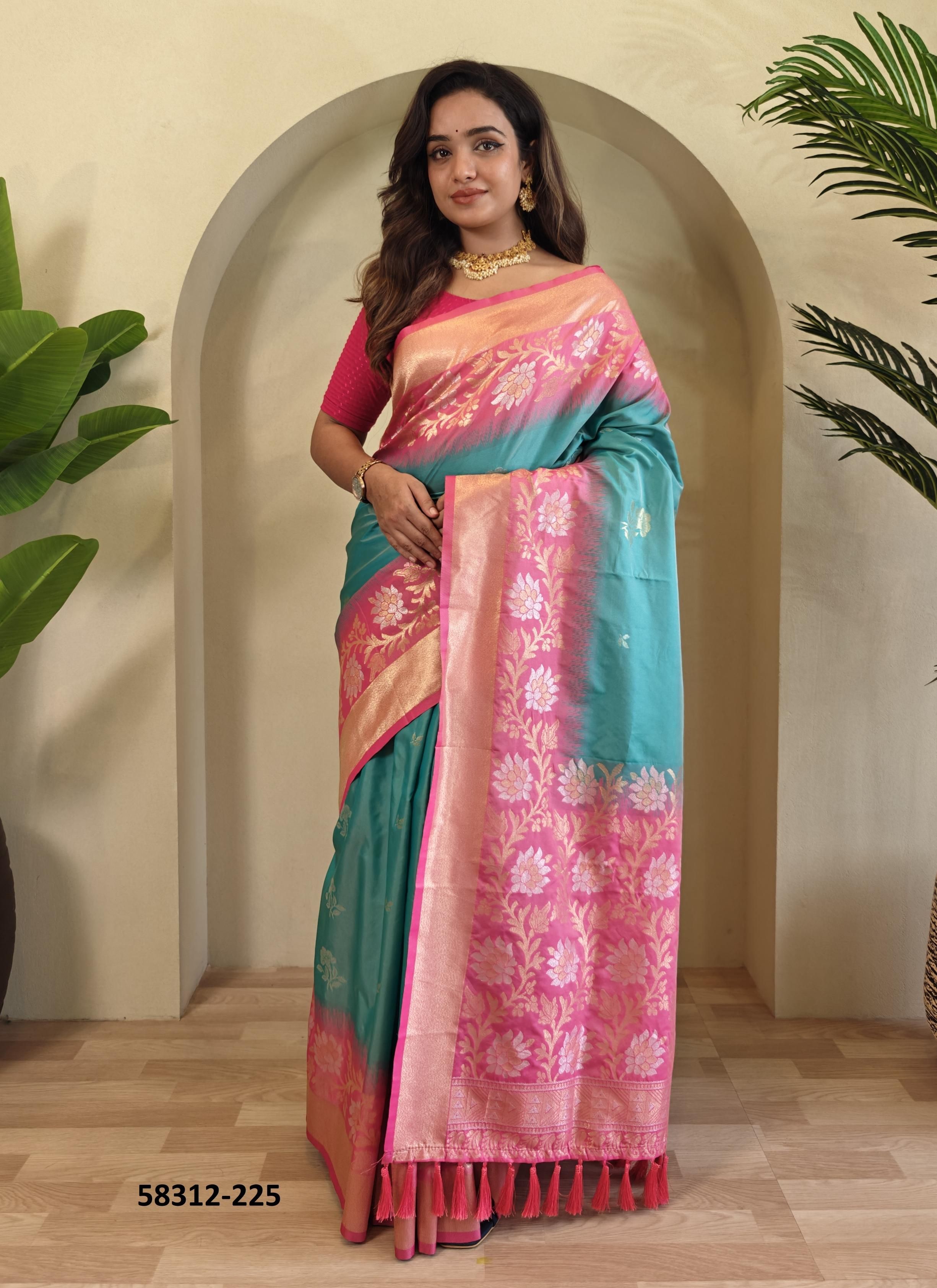 FULPATI - Catalog # 58312 (Set of 15 Sarees) by Brand STROLLAY ® FULPATI - Catalog # 58312 (Set of 15 Sarees) by Brand STROLLAY ®
