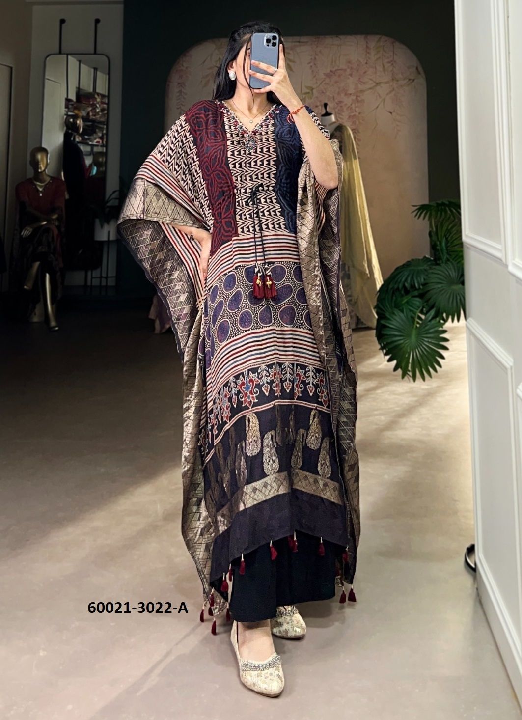 POCHOS & KAFTANS - Catalog # 60021 (Set of 5 Kaftans / Ponchos) by Brand AABHARAN POCHOS & KAFTANS - Catalog # 60021 (Set of 5 Kaftans / Ponchos) by Brand AABHARAN