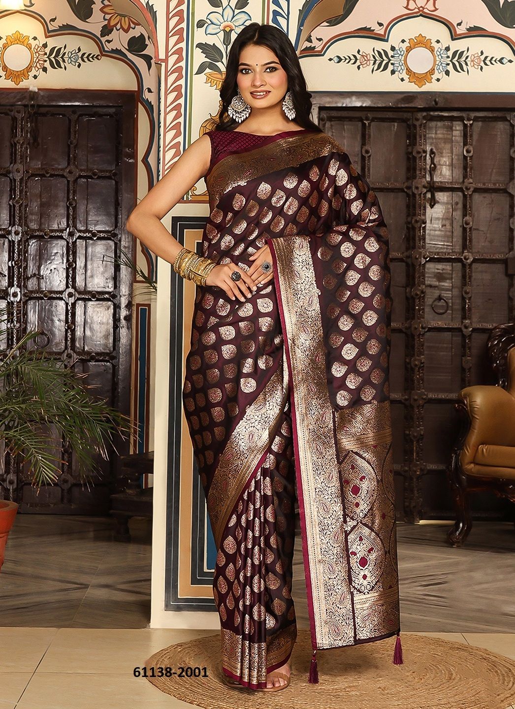 ELEGANCE 2 - Catalog # 61138 (Set of 6 Sarees) MADE IN INDIA BY JAGRAASA ELEGANCE 2 - Catalog # 61138 (Set of 6 Sarees) MADE IN INDIA BY JAGRAASA