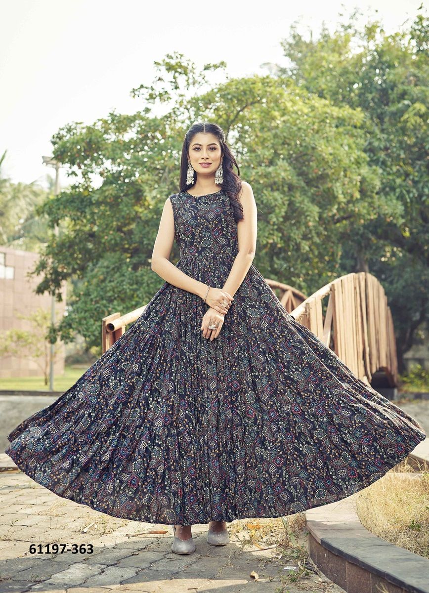 KALAKARNI - Catalog # 61197 (Set of 3 Readymade Women's Kurtis / Tops) MADE IN INDIA BY CHANSI TRENDZ KALAKARNI - Catalog # 61197 (Set of 3 Readymade Women's Kurtis / Tops) MADE IN INDIA BY CHANSI TRENDZ