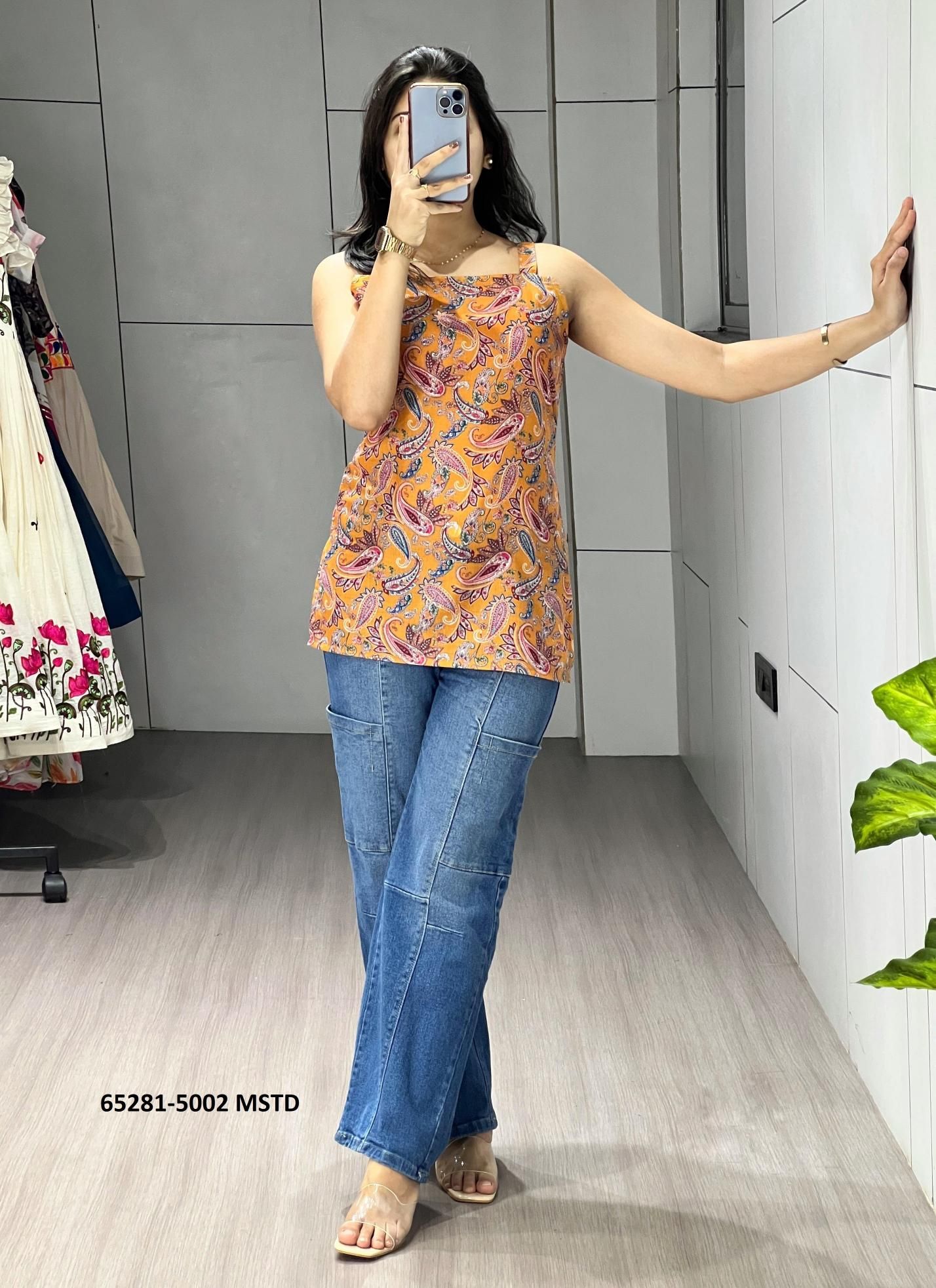 SERIES 5002 - Catalog # 65281 (Set of 4 Readymade Women's Kurtis / Tops) SERIES 5002 - Catalog # 65281 (Set of 4 Readymade Women's Kurtis / Tops)