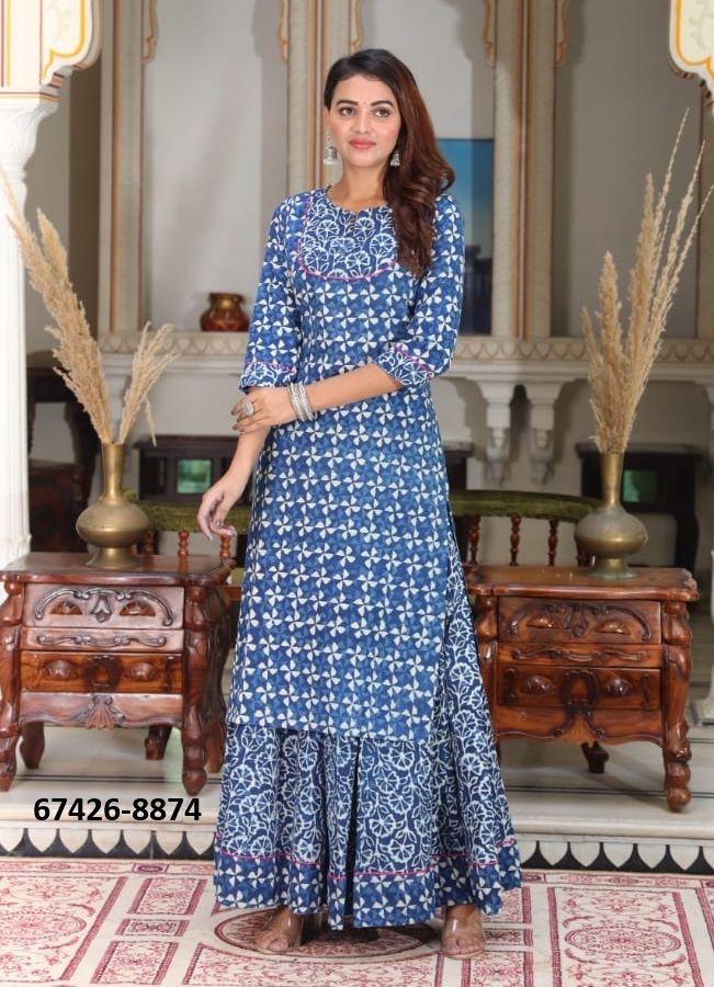 BAGRU HAND PRINTED KURTA WITH SKIRT - Catalog # 67426 (Set of 16 Tops With Bottoms) BAGRU HAND PRINTED KURTA WITH SKIRT - Catalog # 67426 (Set of 16 Tops With Bottoms)