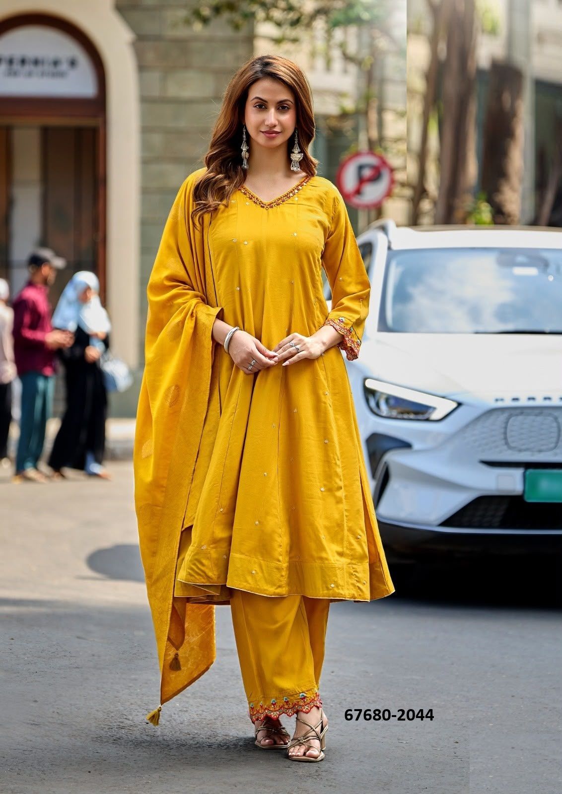 ZAKARIA - Catalog # 67680 (Set of 4 Readymade Salwar Suits)