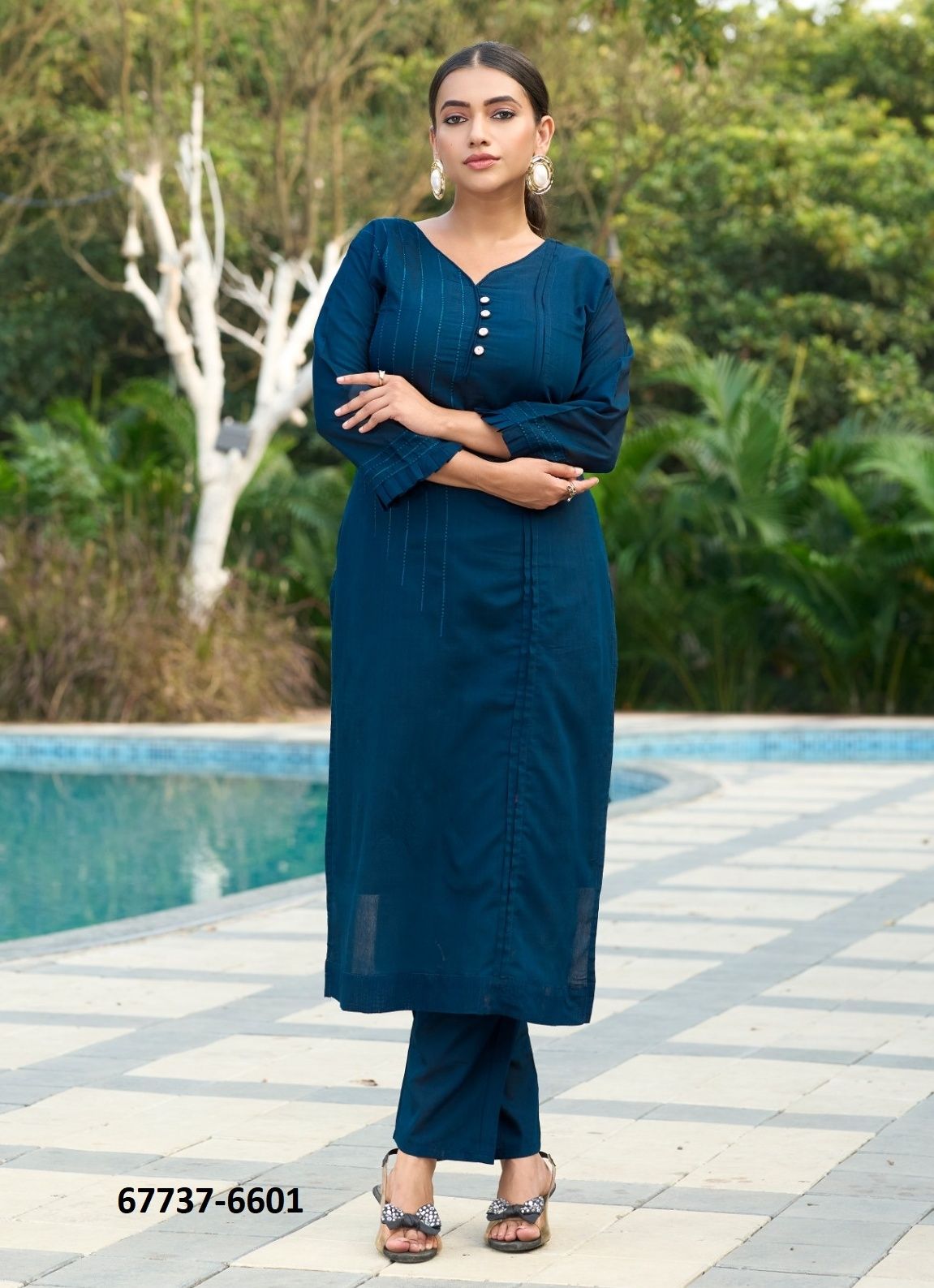 JAIVEER - Catalog # 67737 (Set of 5 Readymade Women's Kurtis / Tops) JAIVEER - Catalog # 67737 (Set of 5 Readymade Women's Kurtis / Tops)