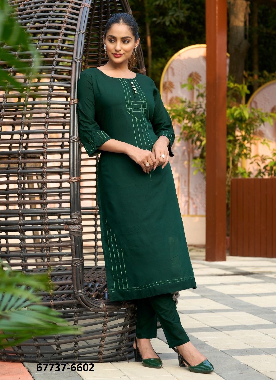 JAIVEER - Catalog # 67737 (Set of 5 Readymade Women's Kurtis / Tops) JAIVEER - Catalog # 67737 (Set of 5 Readymade Women's Kurtis / Tops)