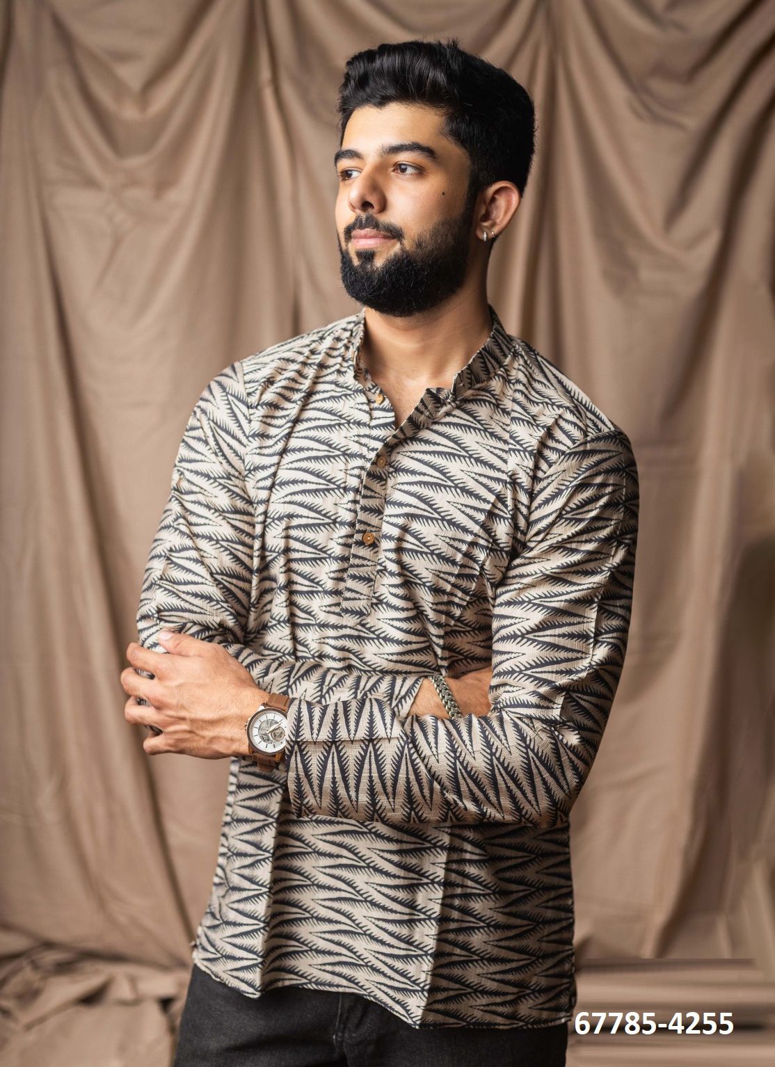 MEN'S SHORT KURTA 2 - Catalog # 67785 (Set of 7 Men's Ethnic Wear) MEN'S SHORT KURTA 2 - Catalog # 67785 (Set of 7 Men's Ethnic Wear)