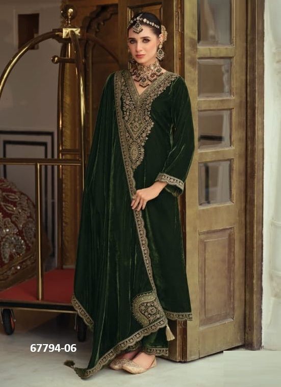 GULAAM - Catalog # 67794 (Set of 6 Semi-Stitched / Un-Stitched Suits)