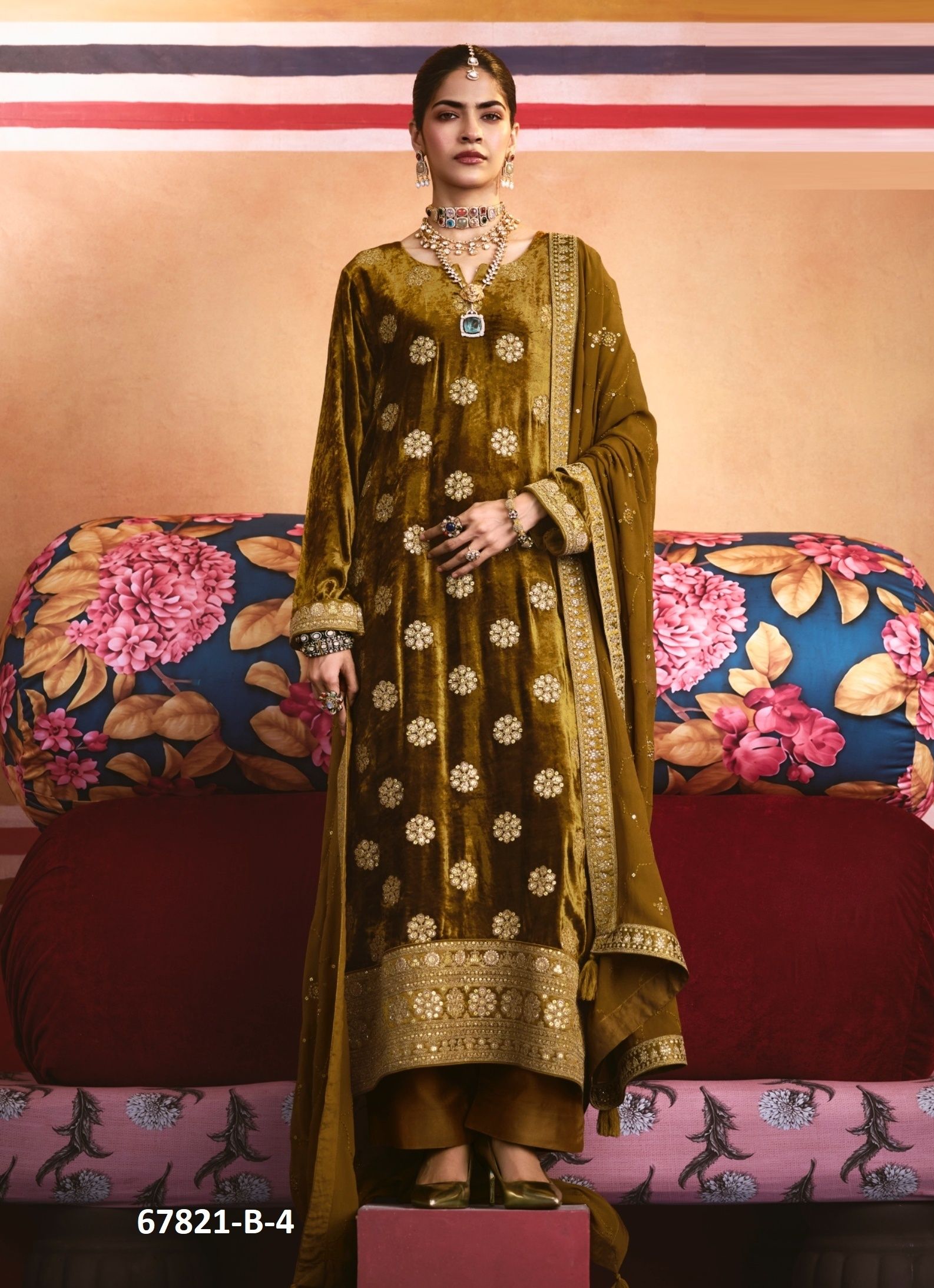 ZARA VELVET - Catalog # 67821 (Set of 6 Semi-Stitched / Un-Stitched Suits) ZARA VELVET - Catalog # 67821 (Set of 6 Semi-Stitched / Un-Stitched Suits)