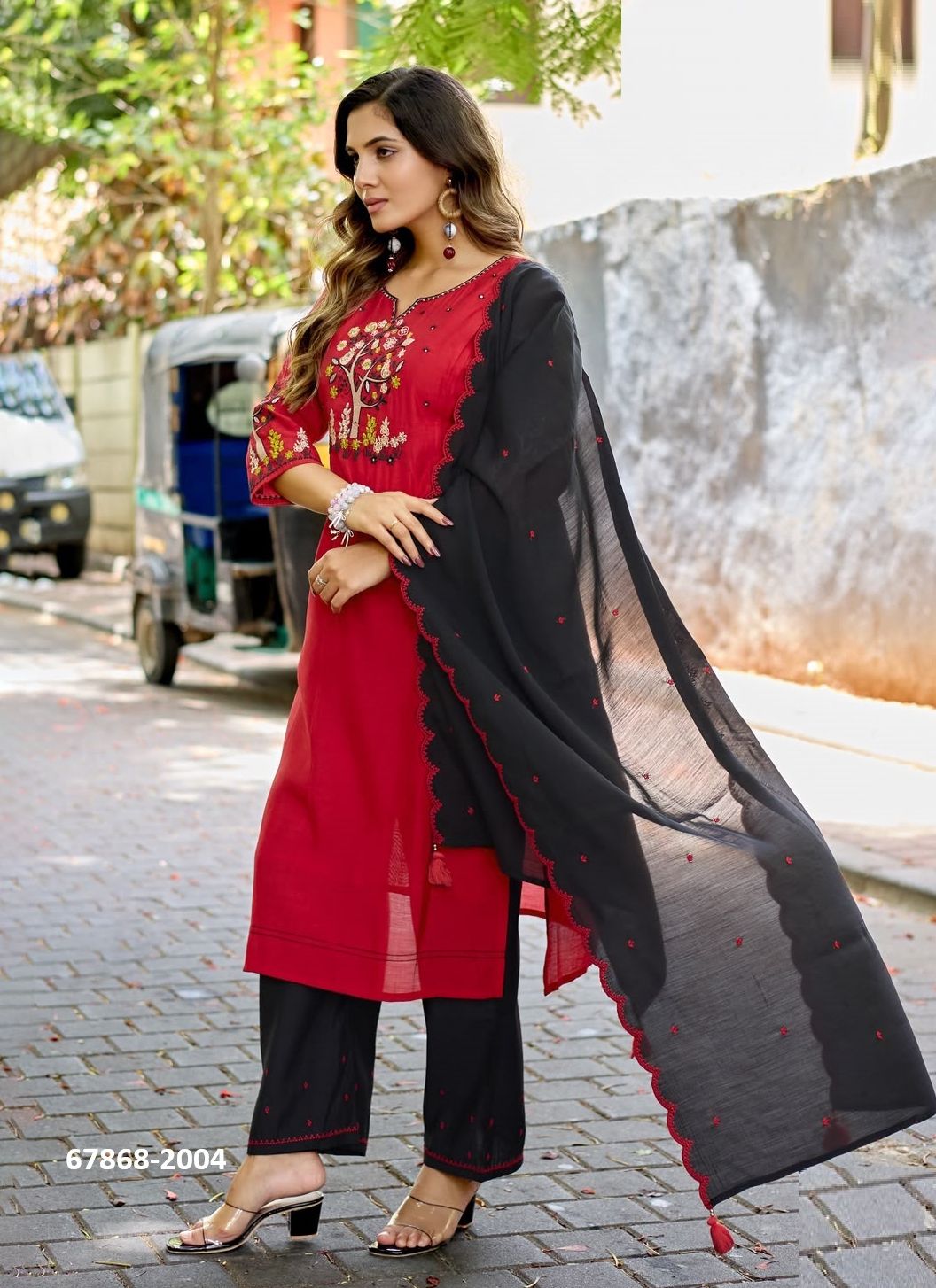 RAJNI - Catalog # 67868 (Set of 6 Readymade Salwar Suits) RAJNI - Catalog # 67868 (Set of 6 Readymade Salwar Suits)