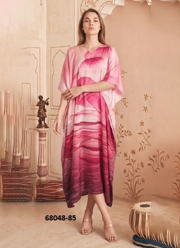 JAPAN BREEZE - Catalog # 68048 (Set of 8 Kaftans / Ponchos) JAPAN BREEZE - Catalog # 68048 (Set of 8 Kaftans / Ponchos)