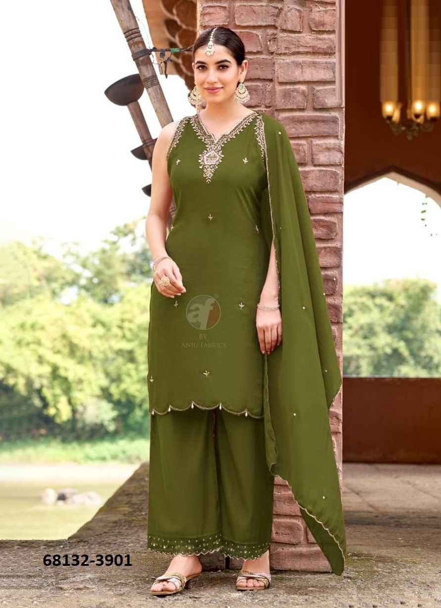 SLEEVELESS BEAUTY - Catalog # 68132 (Set of 8 SIZE-SETS [Readymade Salwar Suits])