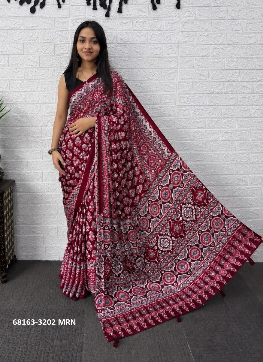 SATIN ELEMENT - Catalog # 68163 (Set of 6 Sarees) SATIN ELEMENT - Catalog # 68163 (Set of 6 Sarees)