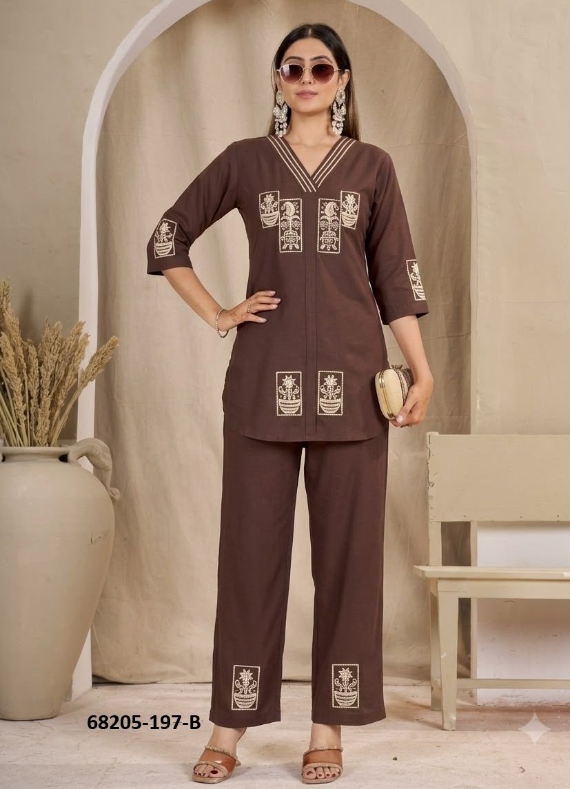 RAYON THREADS - Catalog # 68205 (Set of 6 Tops With Bottoms)