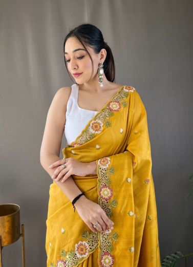 NARMADA - CATALOG # 50390 (SET OF 8 SAREES)