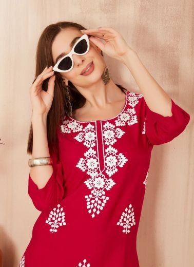NAWAB 3 - CATALOG # 50621 (SET OF 6 READYMADE KURTIS)