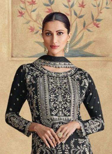 AMARA - CATALOG # 53375 (SET OF 2 READYMADE SUITS)