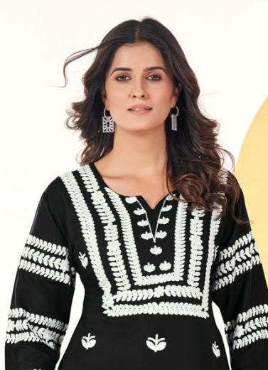 HOLA PRO - CATALOG # 53669 (SET OF 6 READYMADE KURTIS)