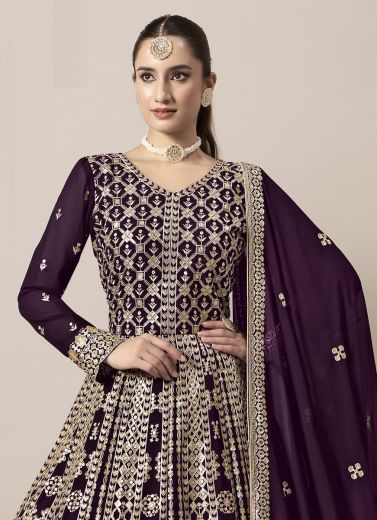 AANAYA 206 - CATALOG # 53804 (SET OF 4 READYMADE SUITS)