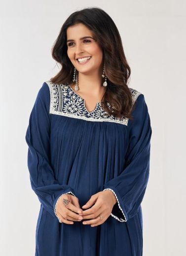 COKE - CATALOG # 53853 (SET OF 4 READYMADE KURTIS)