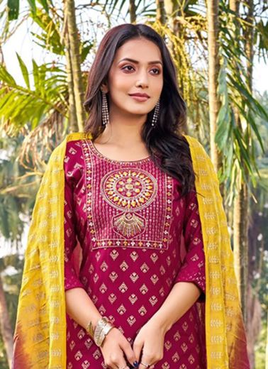 SUVA - CATALOG # 55373 (SET OF 6 READYMADE SUITS)
