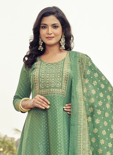 AURELIA - CATALOG # 56504 (SET OF 6 READYMADE SUITS)