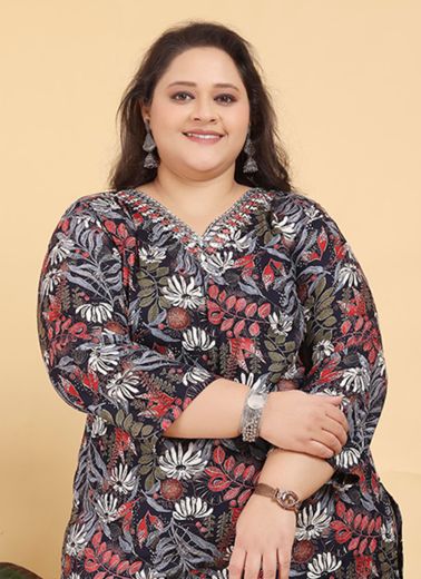 BIG SIZE ROYAL 1 - CATALOG # 56677 (SET OF 3 READYMADE SUITS)