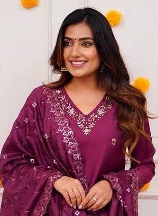 ZARNA - Catalog # 58940 (Set of 2 Readymade Salwar Suits) by Brand DESI MUSE