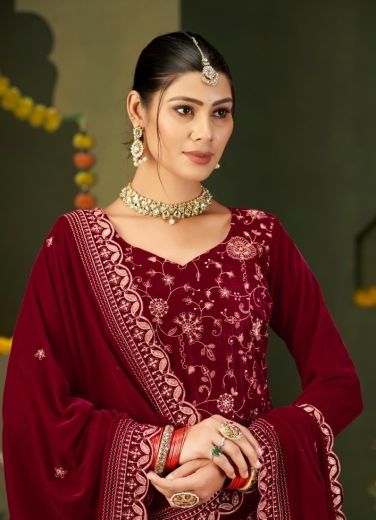 ZILPAH VELVET - Catalog # 61290 (Set of 4 Semi-Stitched / Un-Stitched Suits) by Four Dots