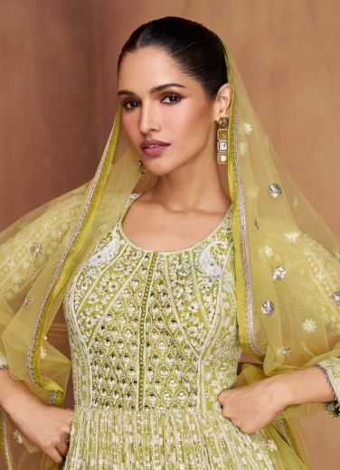 ROYAL - Catalog # 62422 (Set of 2 Readymade Gowns) by Gulkayra Designer