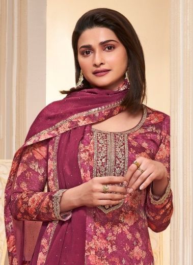 PAHAL HIT LIST - Catalog # 62555 (Set of 5 Semi-Stitched / Un-Stitched Suits) by Vinay Fashion LLP